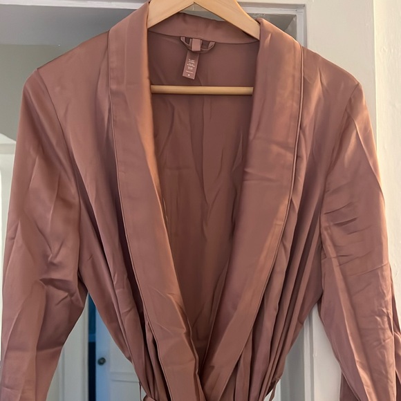 SKIMS - Long Robe (95% silk) 🎀 - Picture 6 of 11